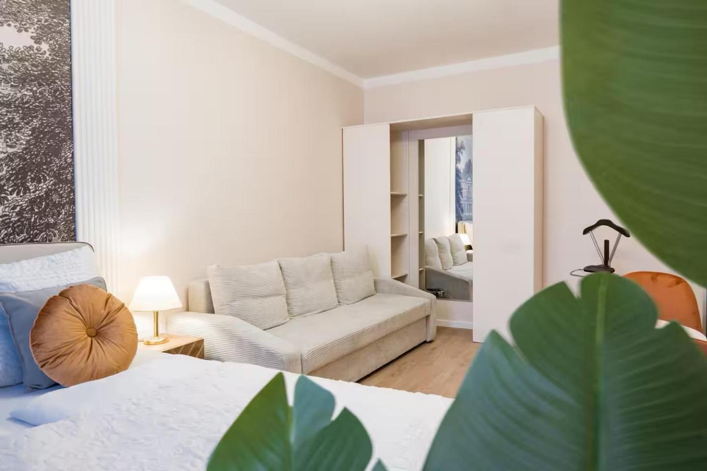 Very Central Apartments, 5 Min To City Center, No Reception Wien Eksteriør billede