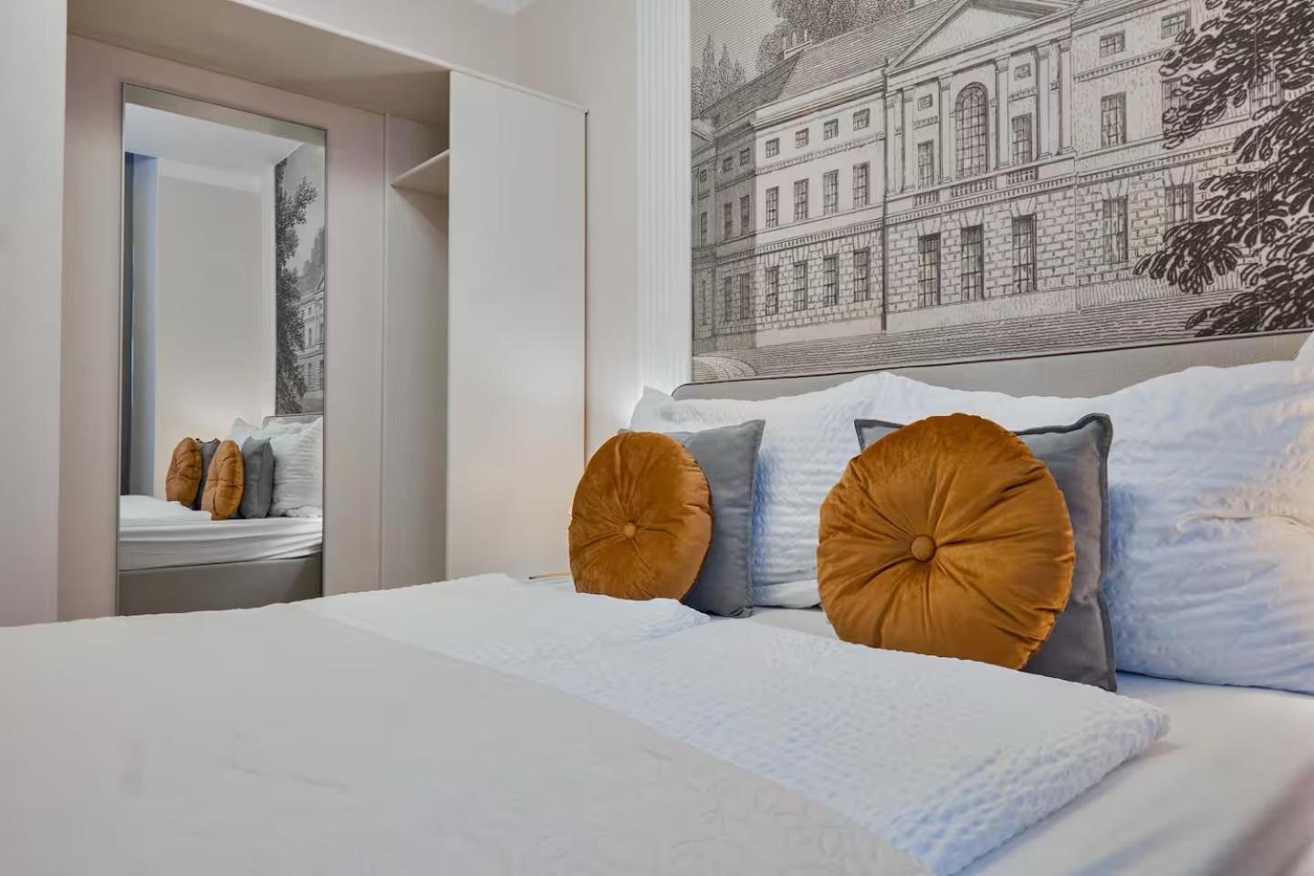 Very Central Apartments, 5 Min To City Center, No Reception Wien Eksteriør billede